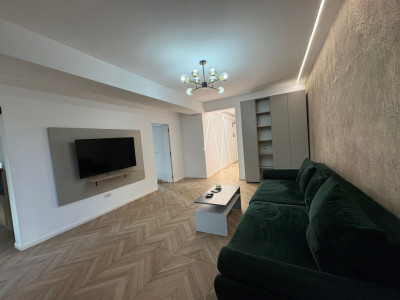 Apartament, 2 camere, decomandat, 67 mp, Zona Facultatii de Medicina