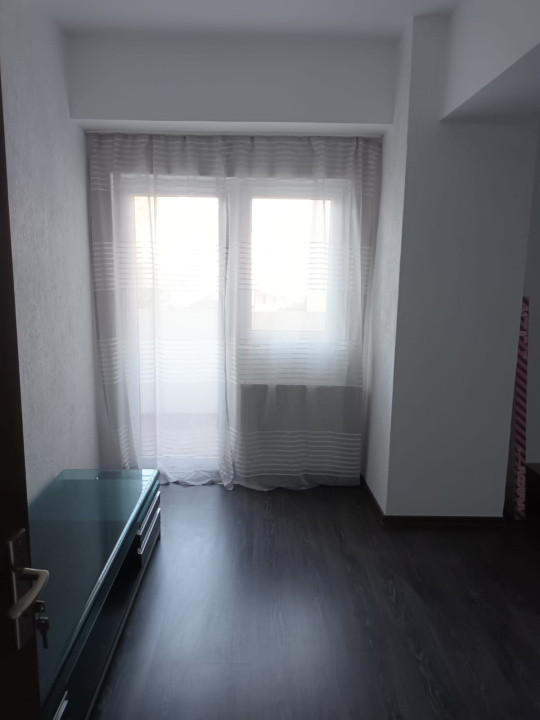 Apartament de inchiriat 3 camere | 98 mp | Mihai Viteazu