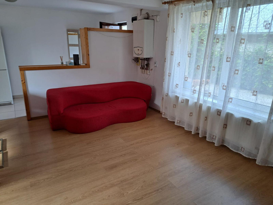 Închiriere casă de tip duplex cu 4 camere, Florești