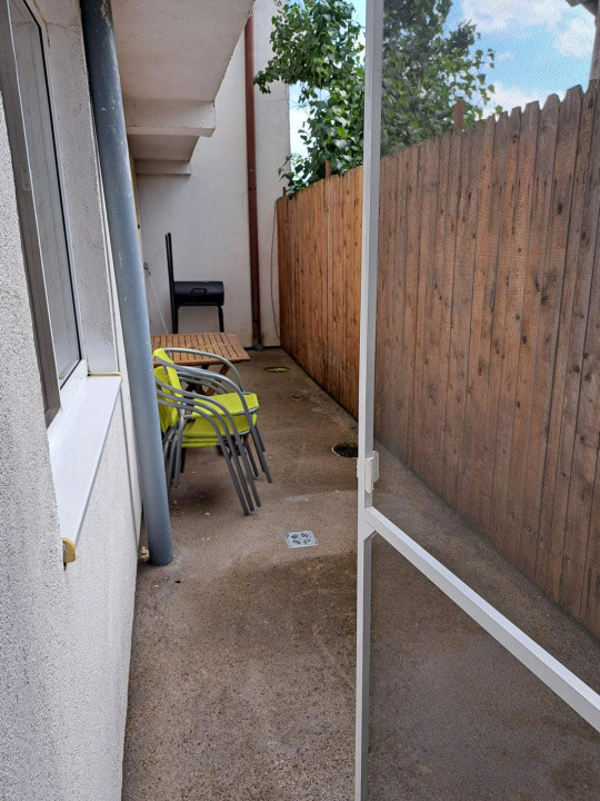 Închiriere casă de tip duplex cu 4 camere, Florești