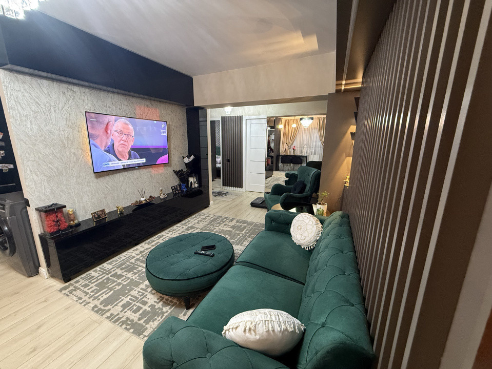 Apartament 3 camere, open-space 61 mp, Centru, zona Gradina Botanica