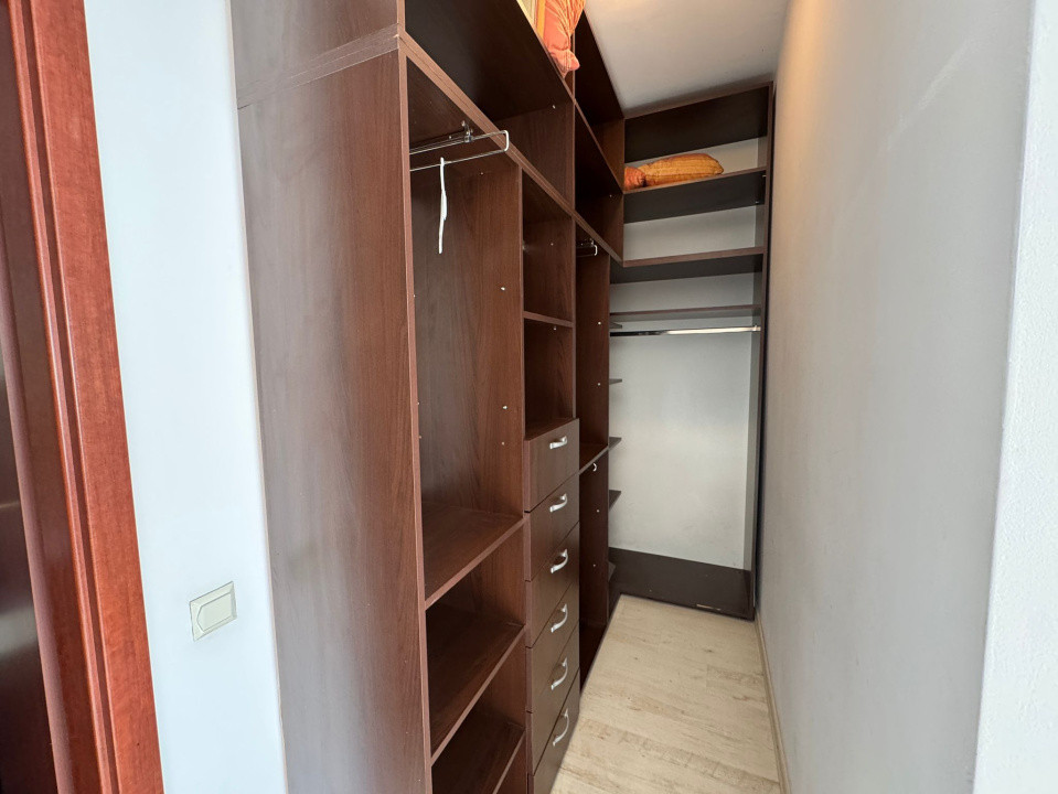 Închiriere Penthouse în centrul Clujului, 150 mp.,+ terasă de 90 mp.