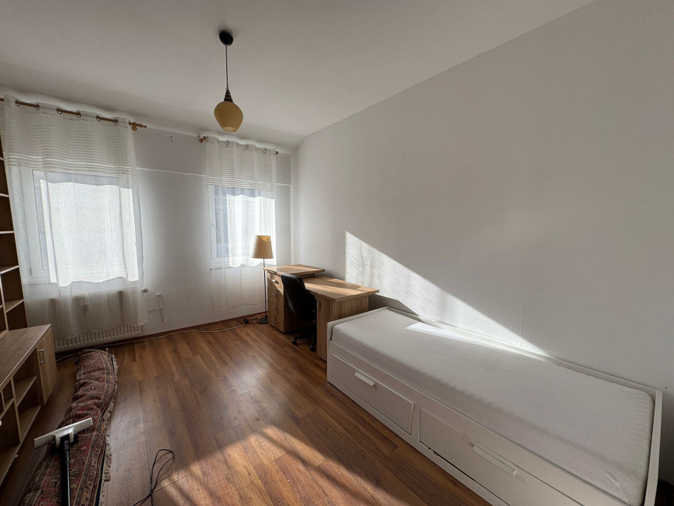 Închiriere Penthouse în centrul Clujului, 150 mp.,+ terasă de 90 mp.