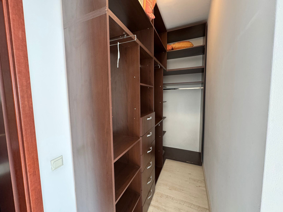 Comision 0%! De Vânzare Penthouse în centru,150mp+110 terase