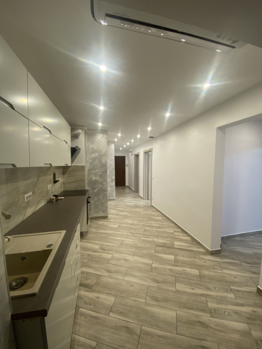 Vânzare apartament 3 camere Centrul Civic Brașov