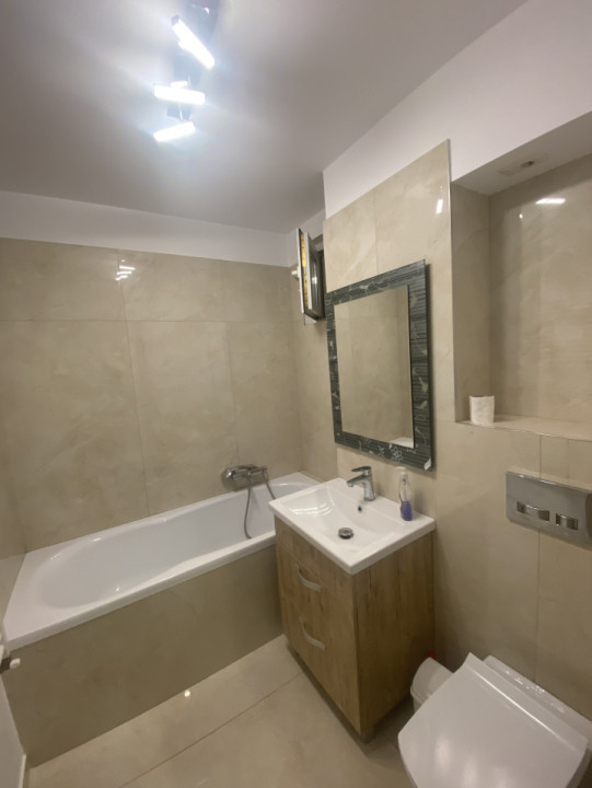 Vânzare apartament 3 camere Centrul Civic Brașov