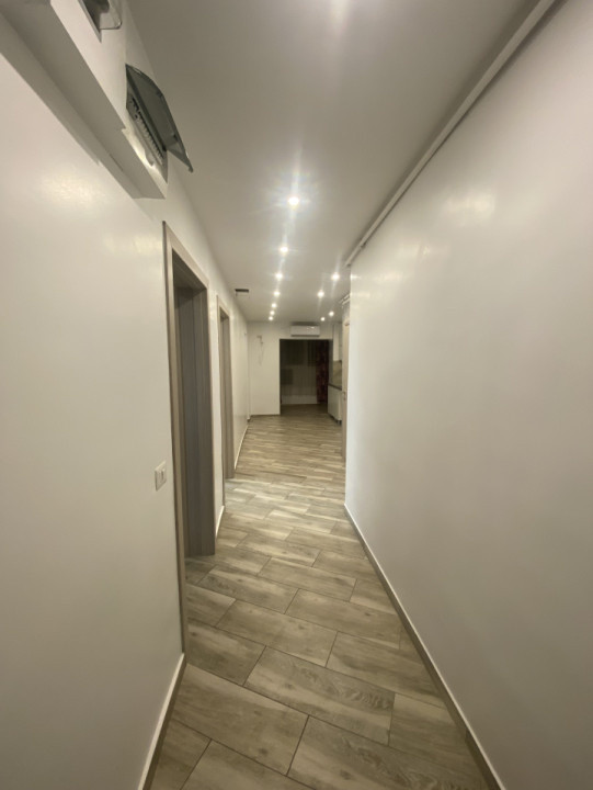 Vânzare apartament 3 camere Centrul Civic Brașov