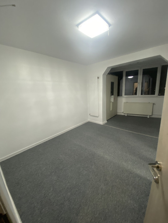 Vânzare apartament 3 camere Centrul Civic Brașov