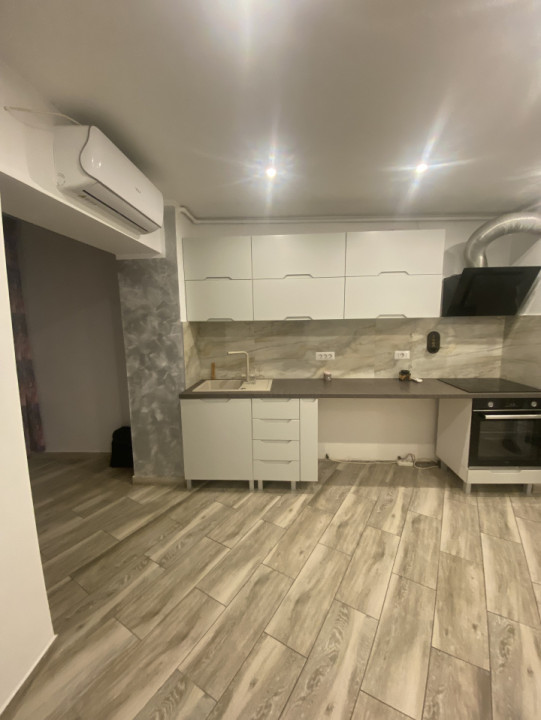 Vânzare apartament 3 camere Centrul Civic Brașov