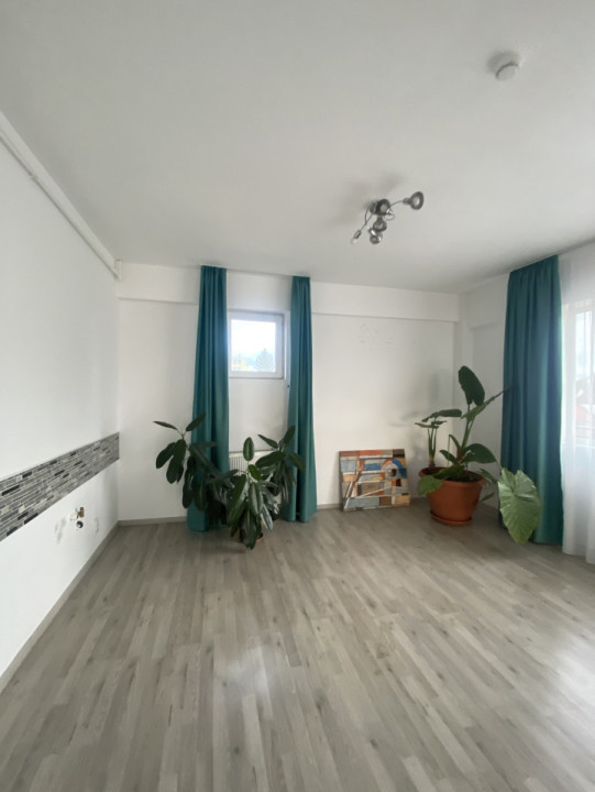 Inchiriere vilă Brașov 400 mp