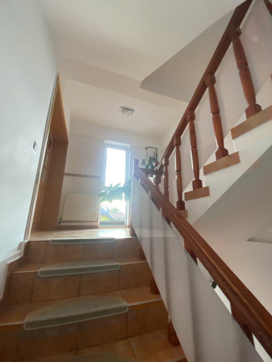 Inchiriere vilă Brașov 400 mp