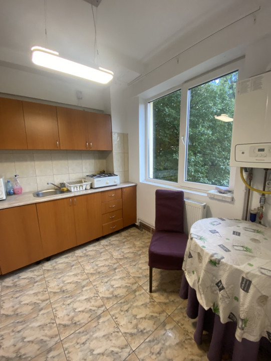 Inchiriere vilă Brașov 400 mp