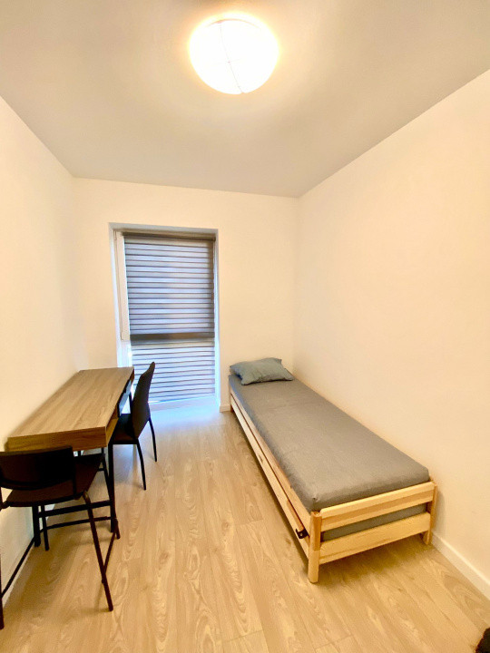 Apart 3 camere, decomandate, mobilat, utilat, loc de parcare, zona Prima Nufarul