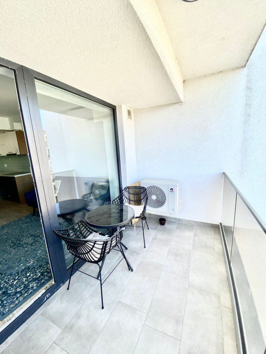 Apart 3 camere, decomandate, mobilat, utilat, loc de parcare, zona Prima Nufarul