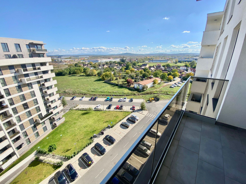 Apart 3 camere, decomandate, mobilat, utilat, loc de parcare, zona Prima Nufarul