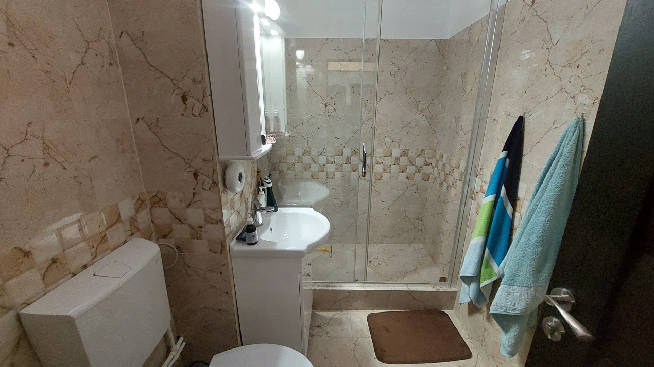 Apartament doua camere decomandat, etajul 3, Brazda zona Scoala 23