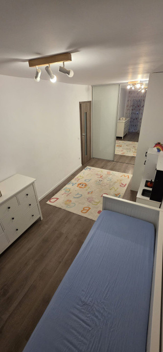 Apartament de vânzare | 3 camere - 60 mp | zona Calea Surii Mici