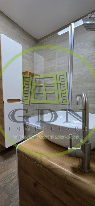 Apartament de vânzare | 3 camere - 60 mp | zona Calea Surii Mici