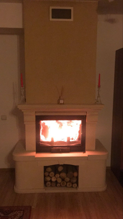 Închiriere casă/duplex cu 4 camere, curte de 180 mp., Florești