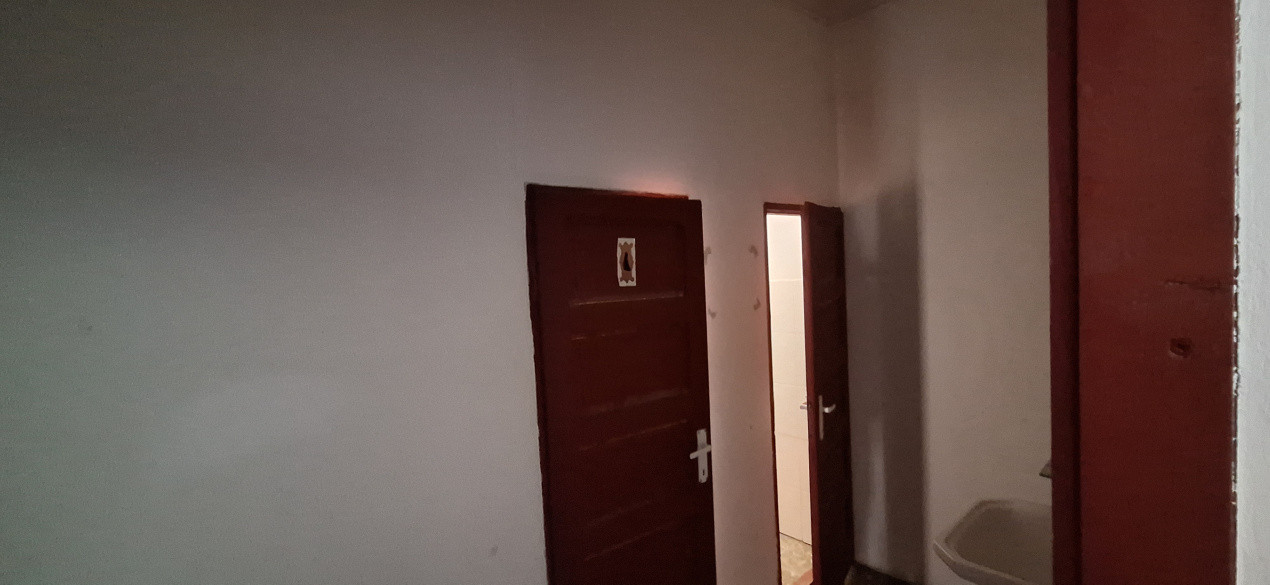 Hală industrială - depozitare, suprafață utilă 750 mp, strada Oneștilor, Oradea
