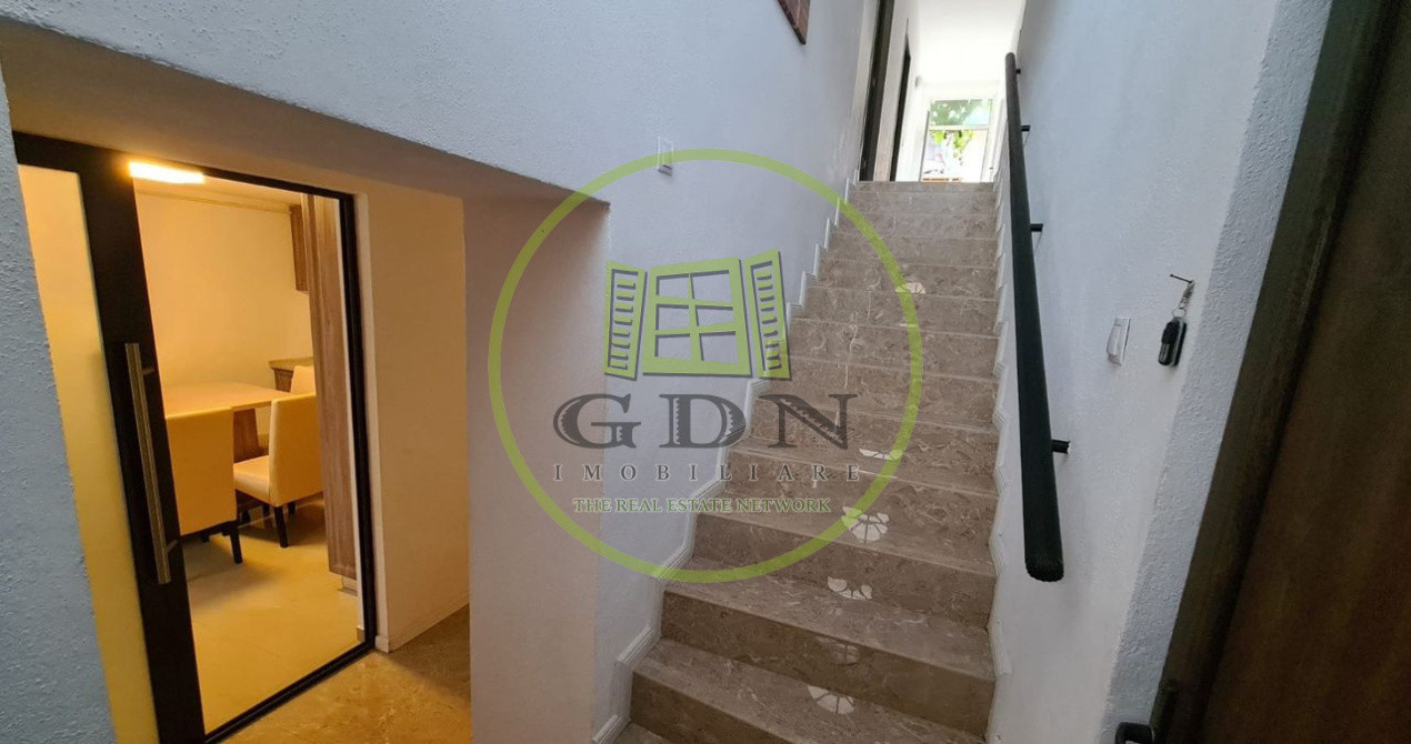 Casă individuală, zonă Trei Stejari – stradă liniștită, curte, garaj, 4 camere