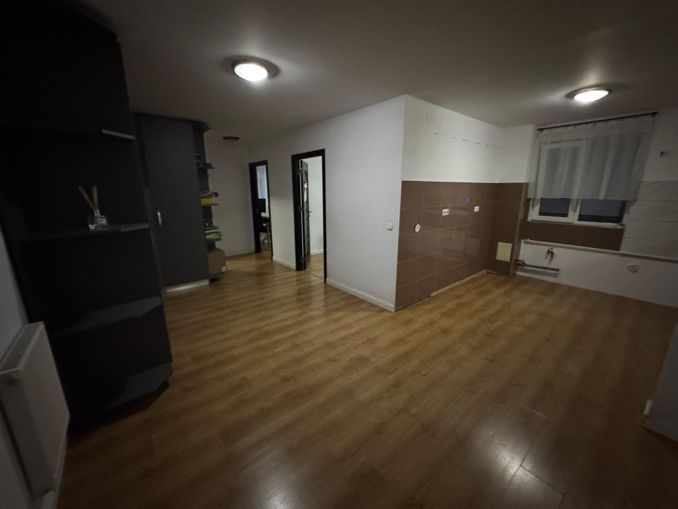 Apartament de vânzare | 3 camere - 82 mp | zona Rahovei
