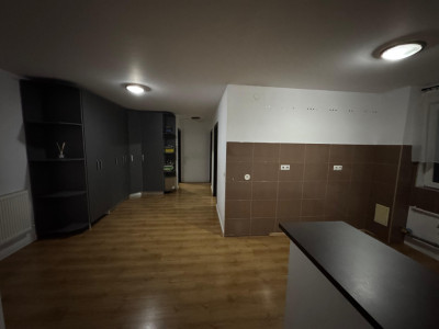 Apartament de vânzare | 3 camere - 82 mp | zona Rahovei