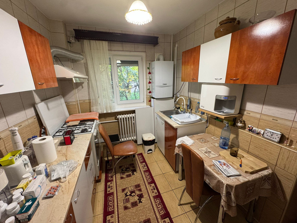 Apartament 4 camere, decomandat, 98.42mp, cartier 1 Mai, zona Insula
