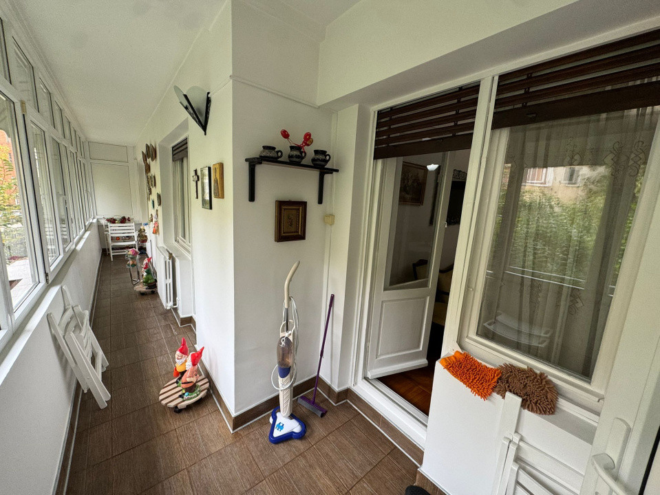 Apartament 4 camere, decomandat, 98.42mp, cartier 1 Mai, zona Insula