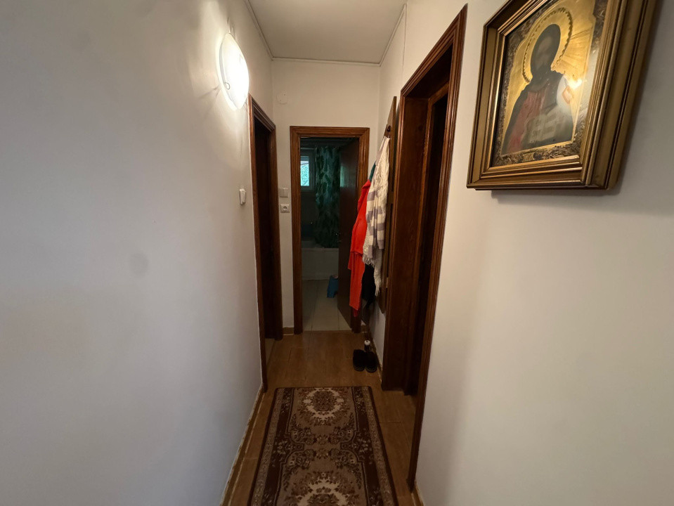 Apartament 4 camere, decomandat, 98.42mp, cartier 1 Mai, zona Insula