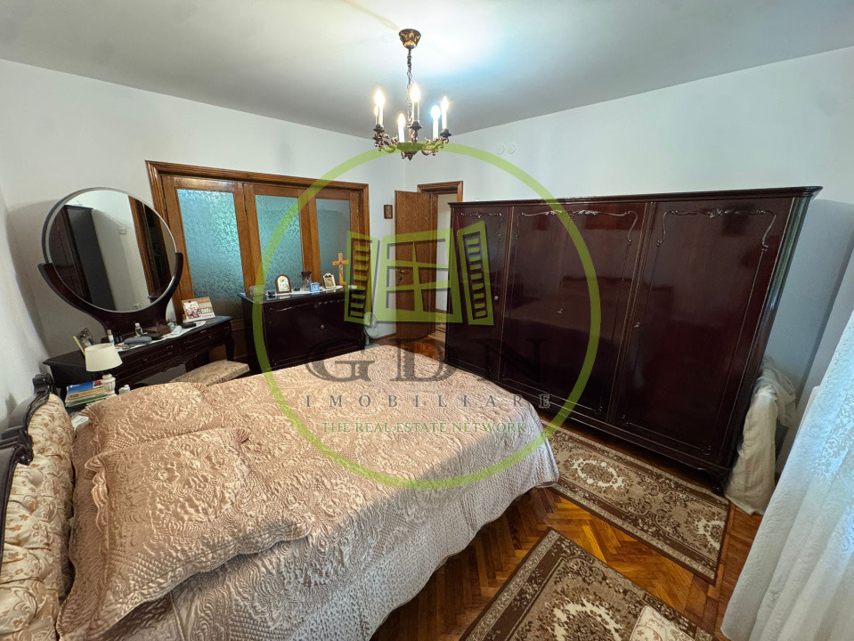 Apartament 4 camere, decomandat, 98.42mp, cartier 1 Mai, zona Insula