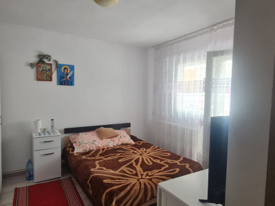 Apartament 2 camere zona Piata Moldovei