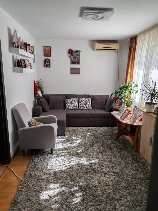 Casa de vanzare ,campineanca 65mp 900mp teren
