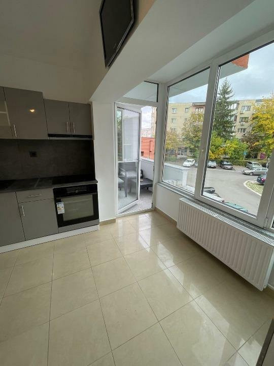 Apartament 4 camere de vânzare – Aleea Sânzienelor
