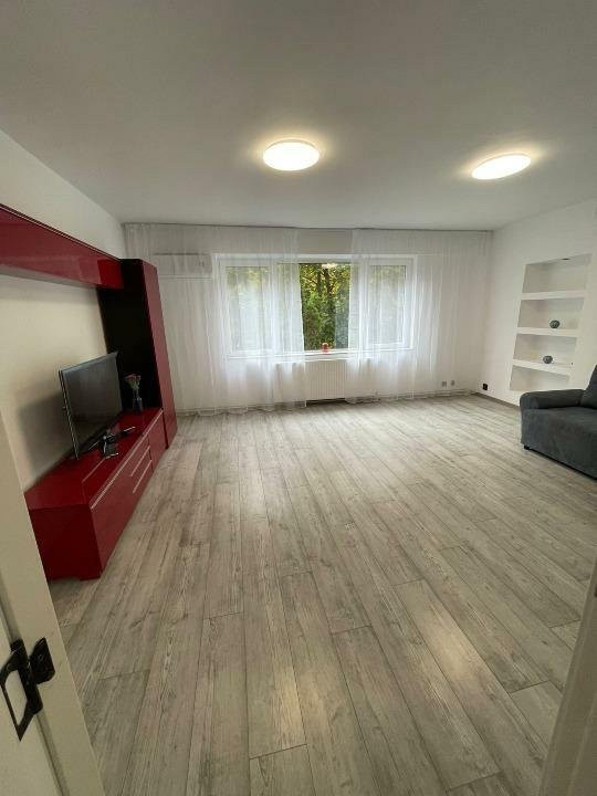 Apartament 4 camere de vânzare – Aleea Sânzienelor