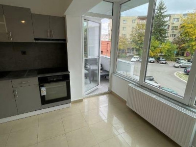 Apartament 4 camere de vânzare – Aleea Sânzienelor