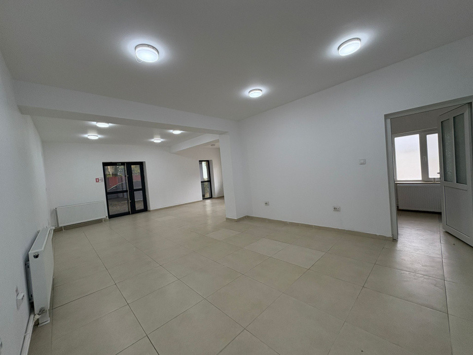 Spatiu comercial, Parter + Etaj , 120 mp, Zona Centrala