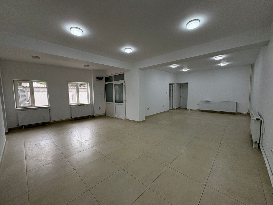 Spatiu comercial, Parter + Etaj , 120 mp, Zona Centrala