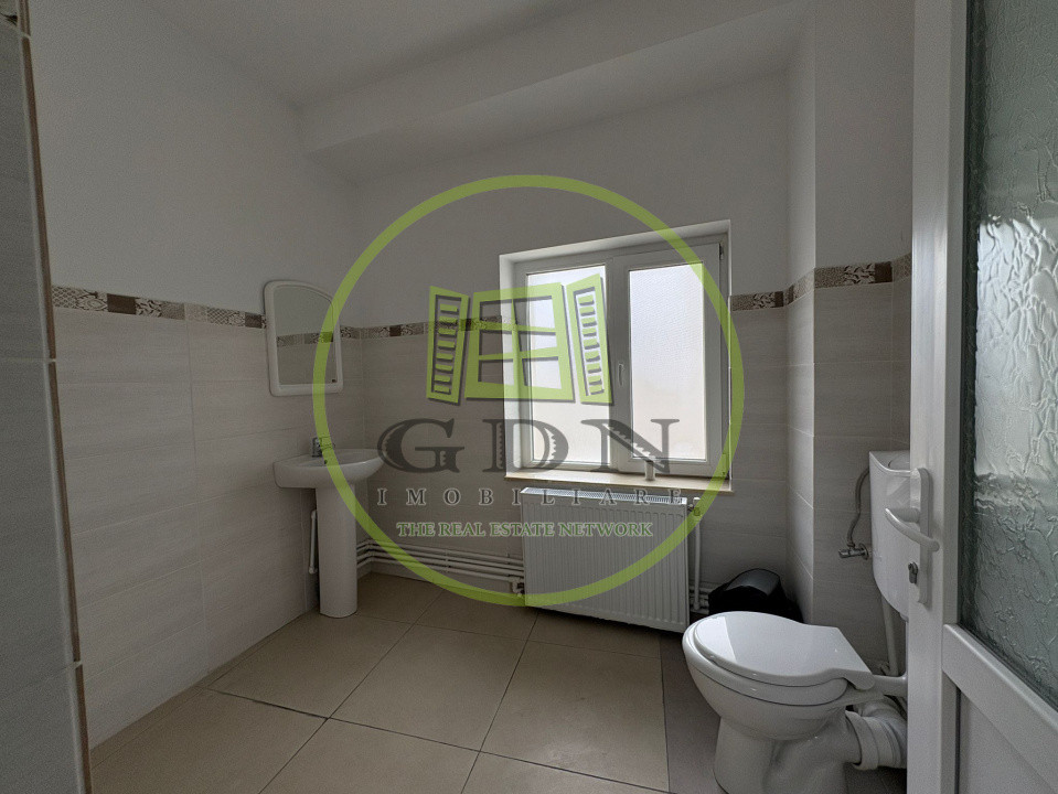 Spatiu comercial, Parter + Etaj , 120 mp, Zona Centrala