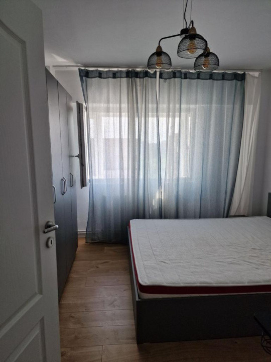 Apartament 2 camere de închiriat – Strada Toamnei
