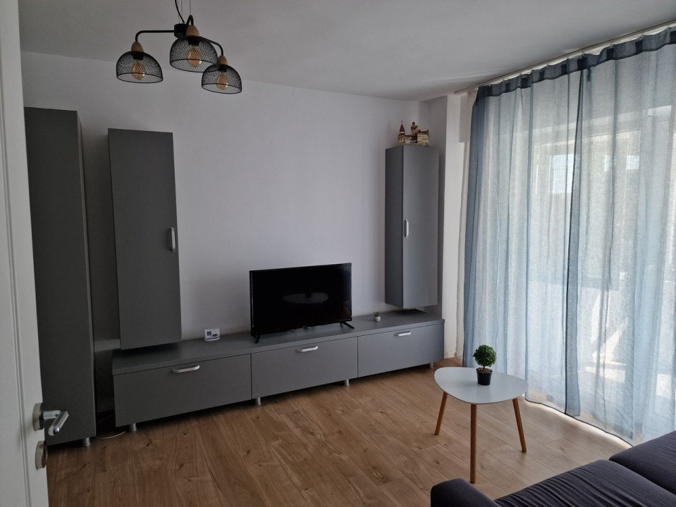 Apartament 2 camere de închiriat – Strada Toamnei