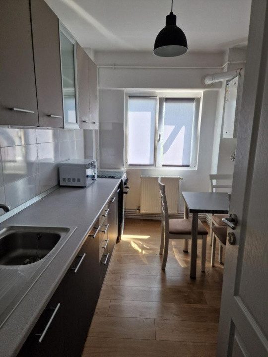 Apartament 2 camere de închiriat – Strada Toamnei
