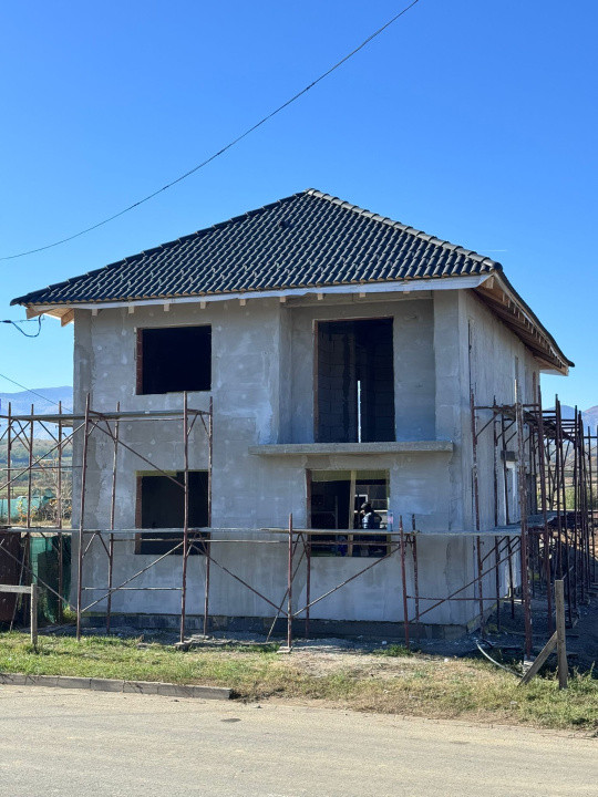 Casa moderna individuala de vanzare Vestem 