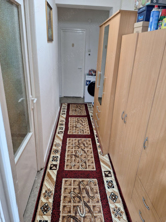 De vanzare apartament 4 camere cartierul Sasar