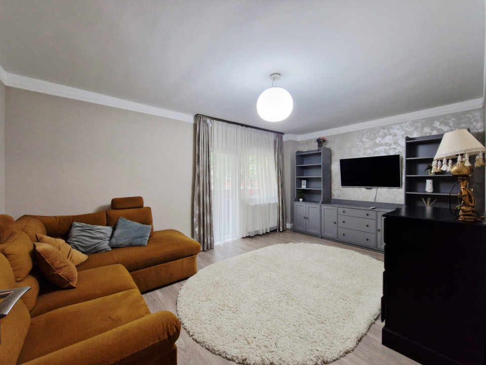 Oportunitate!Vânzare apartament. cu 3 cam., Zorilor