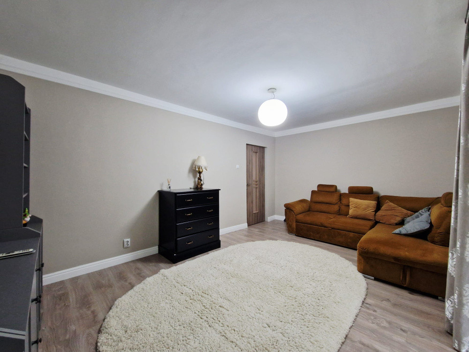 Oportunitate!Vânzare apartament. cu 3 cam., Zorilor