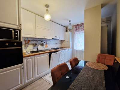 Oportunitate!Vânzare apartament. cu 3 cam., Zorilor