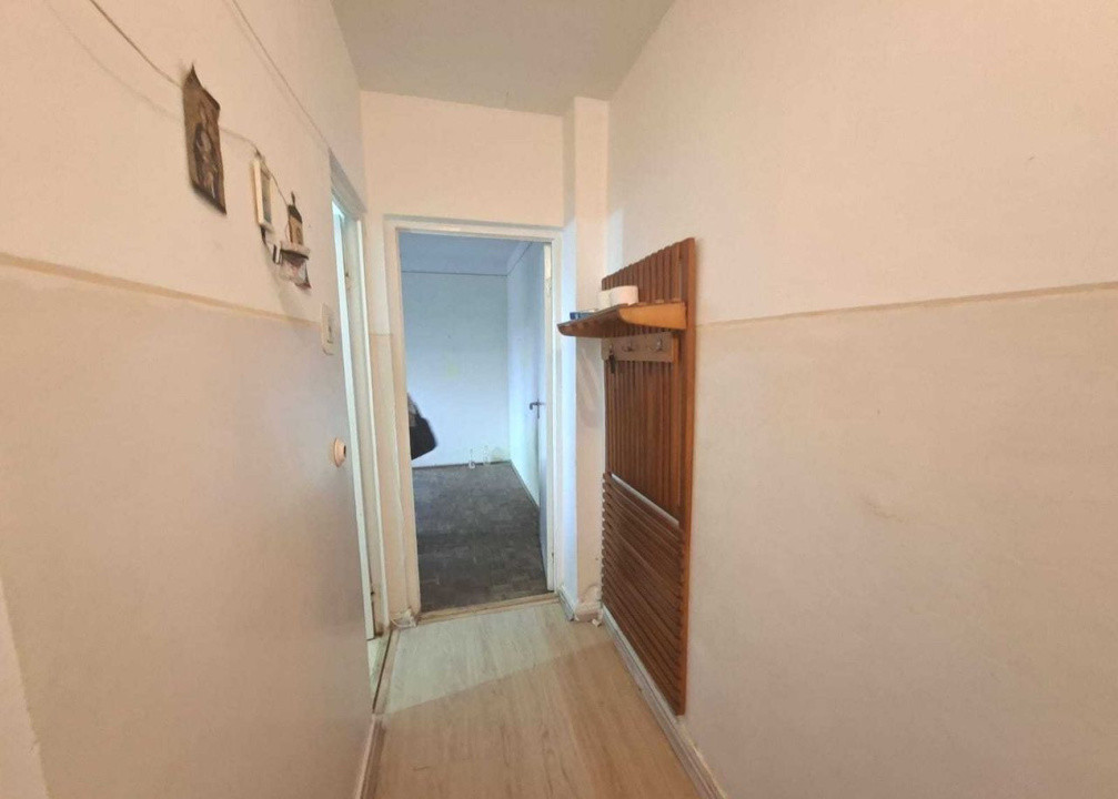 Apartament 2 camere | 37 mp | etaj 3/4– de vânzare pe Str. Roșiorilor