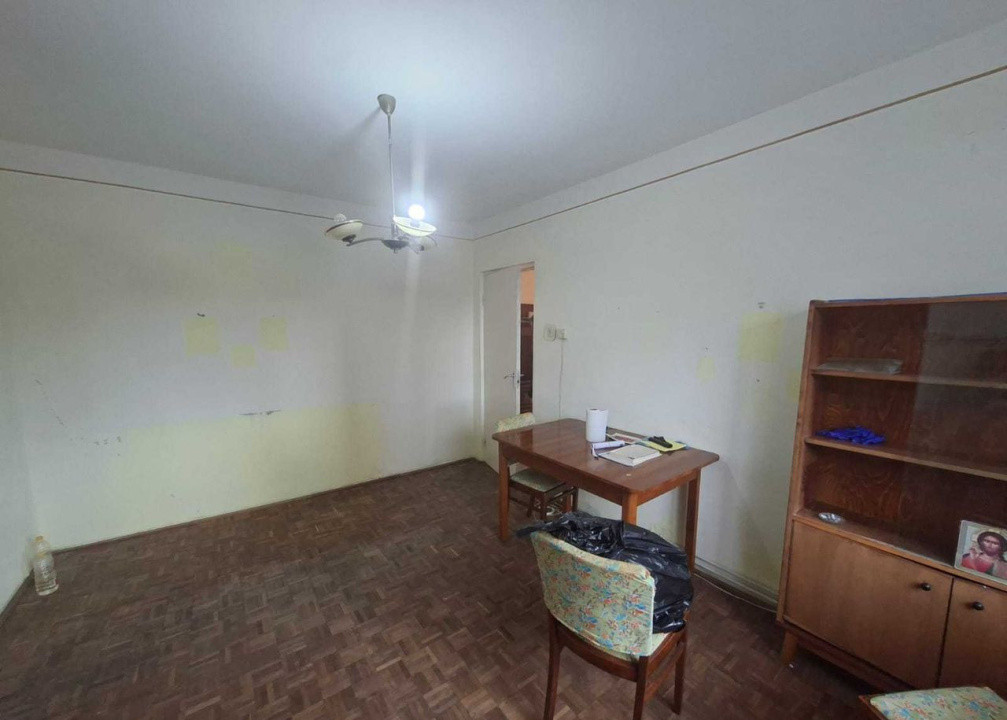 Apartament 2 camere | 37 mp | etaj 3/4– de vânzare pe Str. Roșiorilor