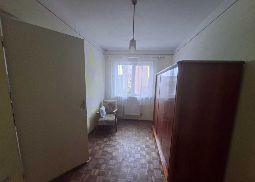 Apartament 2 camere | 37 mp | etaj 3/4– de vânzare pe Str. Roșiorilor